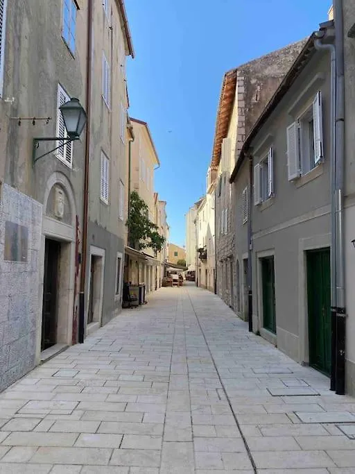 Modern Apartment In The Heart Of Old Town Rab Town 0*,  Croazia