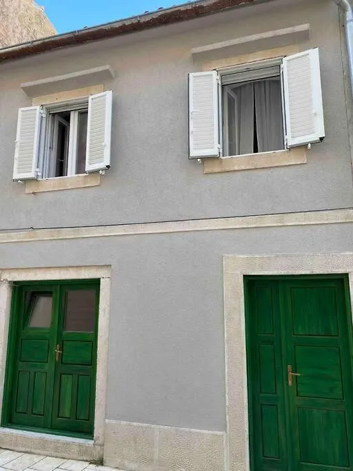 Modern Apartment In The Heart Of Old Town Rab Town 0*,  Croazia